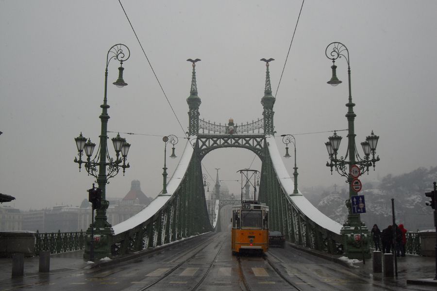 Vlastně bylo dost hnusně, když se to vezme kolem a kolem.