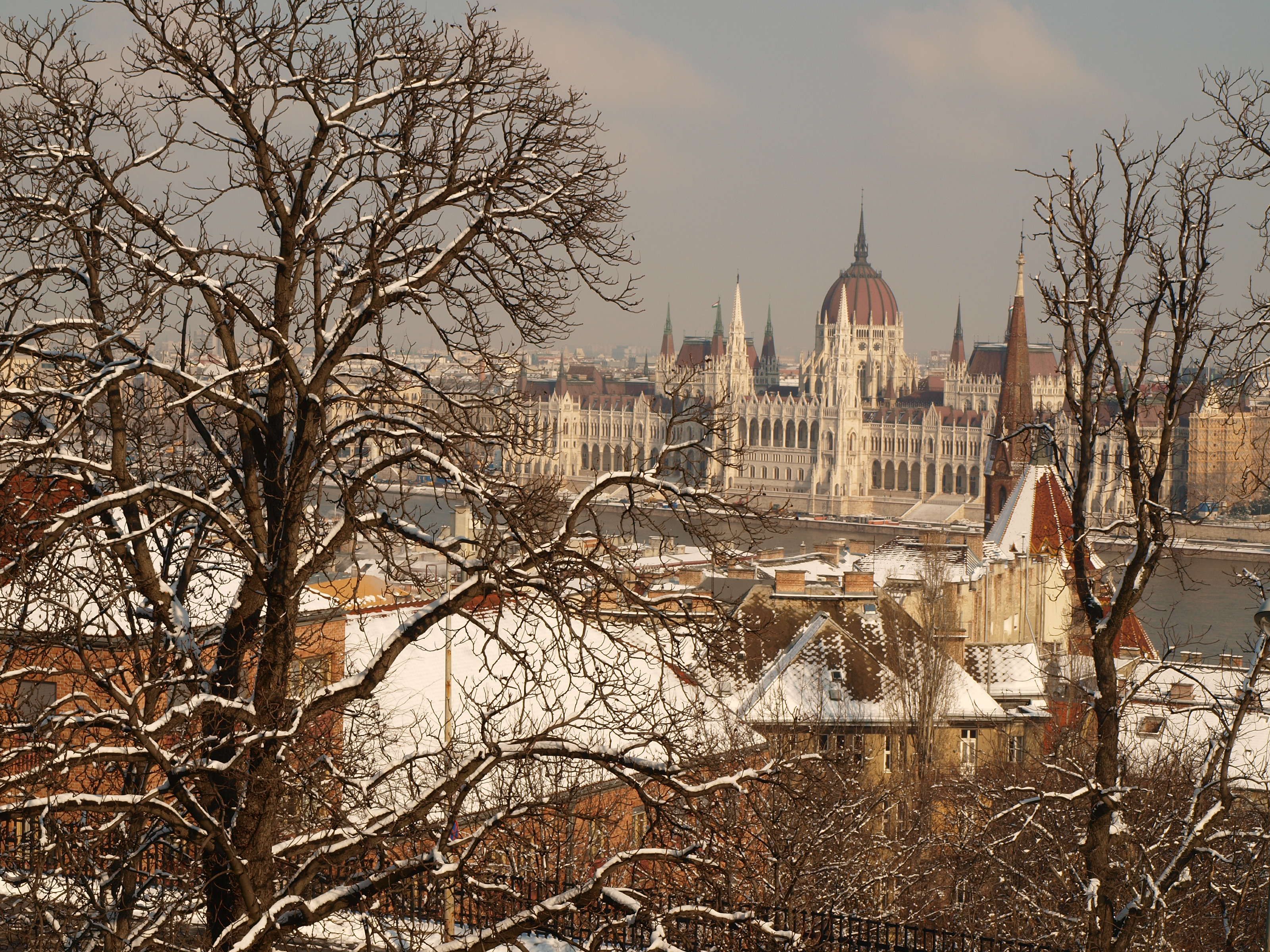 Vím, že je to nejfocenější a nejznámější stavba města, ale to člověku prostě nedá ji nevyfotit, když jí to tak sluší. Nebo teda jemu