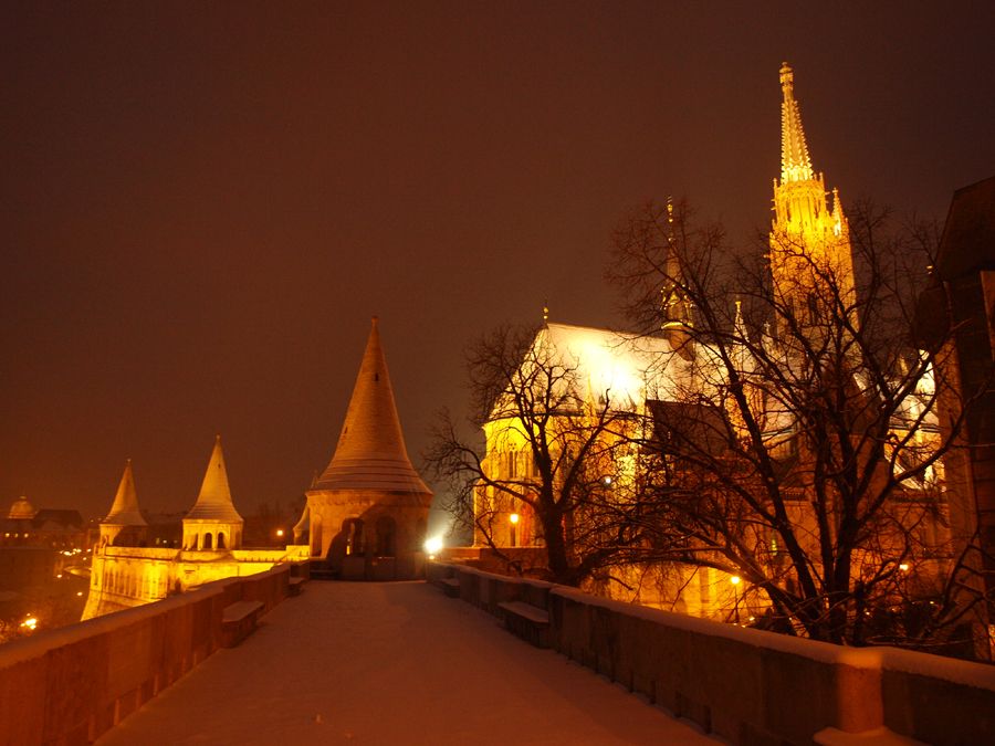 To nejlepší ale na celé věci bylo, že kvůli zimě a sněhu tu bylo úplně, ale úplně prázdno… Jev téměř nevídaný.