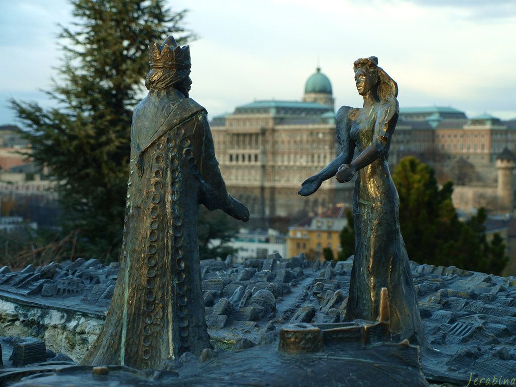 Sousoší Budy a Pešti na úbočí Gellertova vrchu