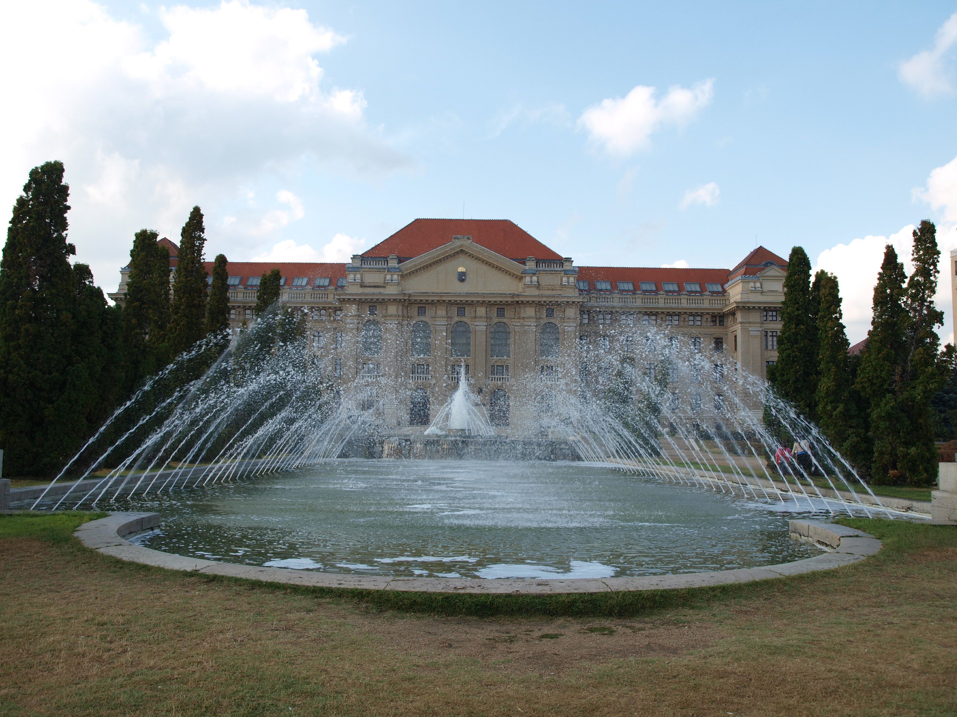 Univerzita v Debrecínu