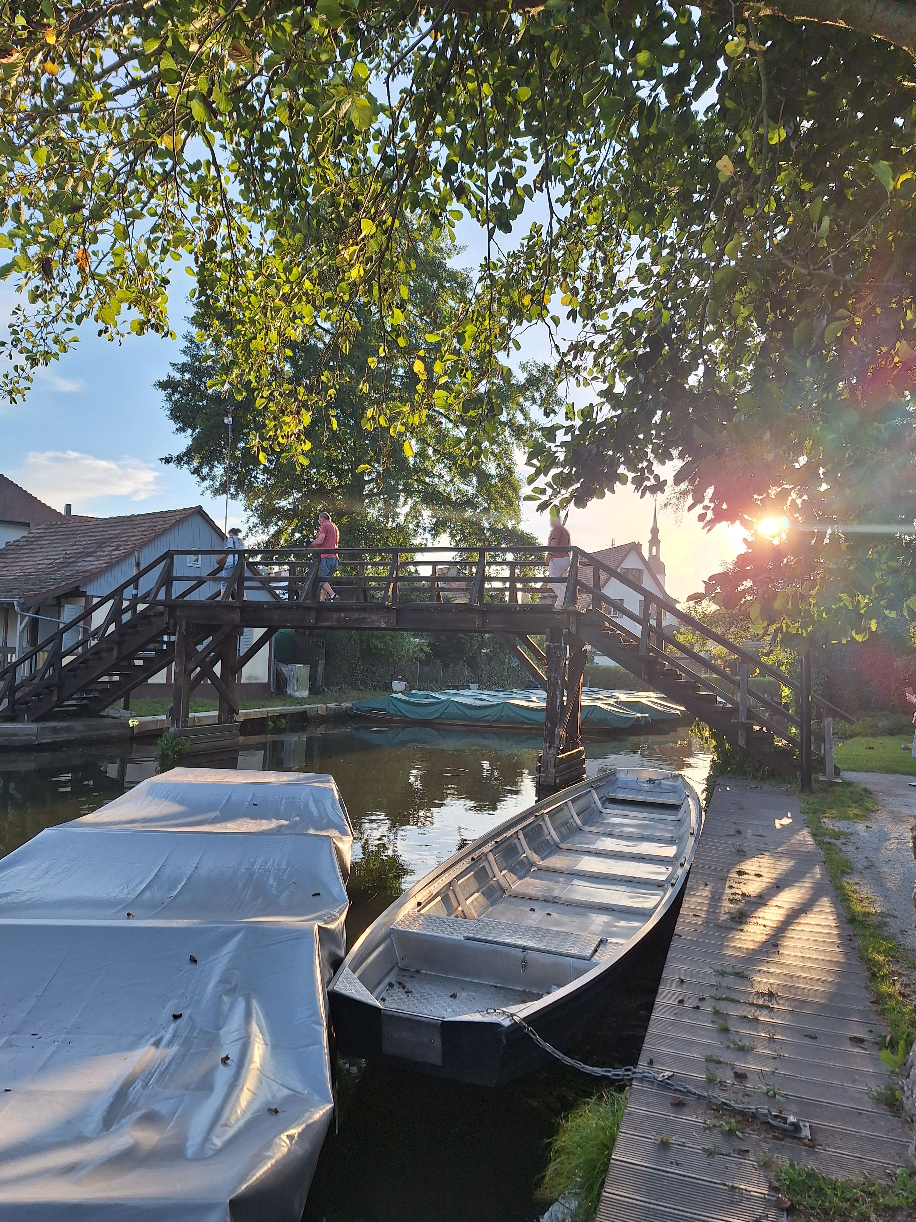 Kanály, lodě, mosty…