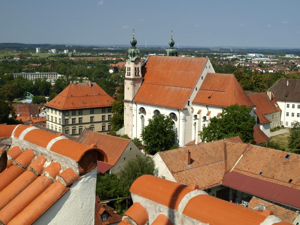 „Dechberoucí“ výhled na Landsberg a bavorskou placku