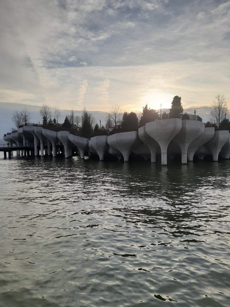 Little Island. Skvělá věc, jeden z nejhezčích zážitků.